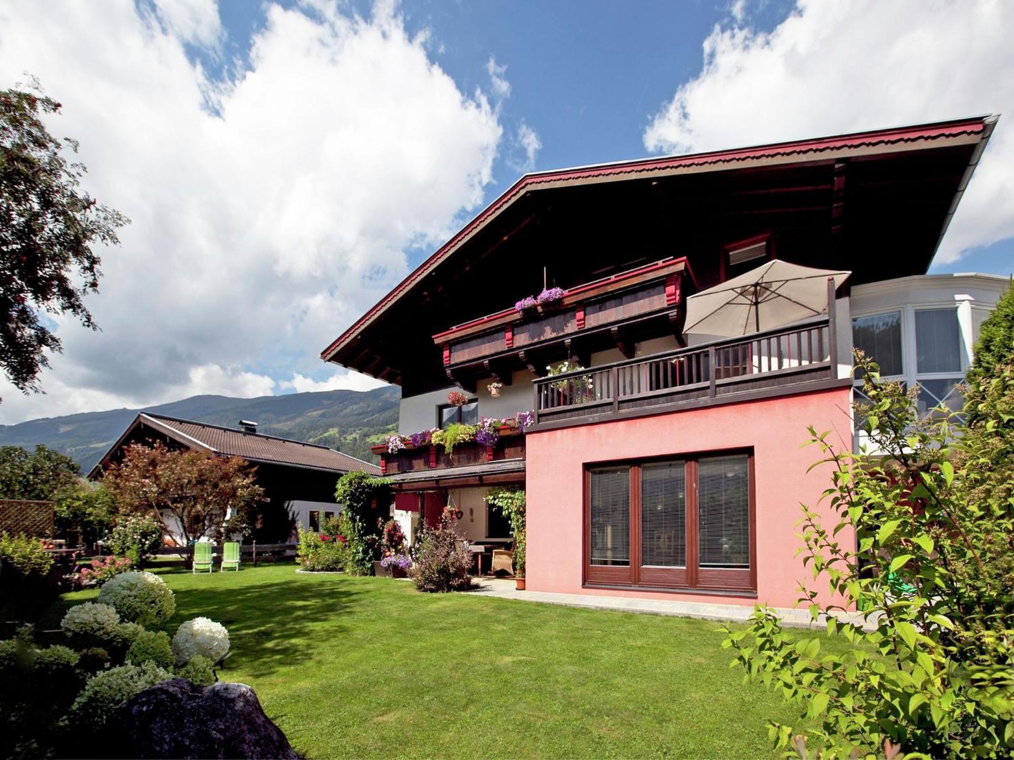 Apartment In Bramberg Am Wildkogel With Balcony ภายนอก รูปภาพ